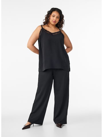 Top 'Flikka' de la Zizzi pe negru