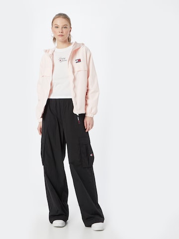 Tommy Jeans Tussenjas 'Chicago' in Roze