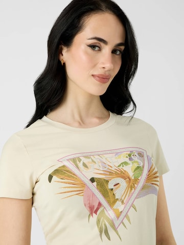 GUESS T-Shirt in Gelb