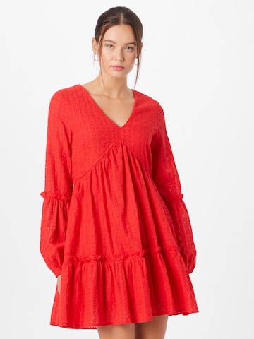 In The Style Dress 'JOSSA' in Red: front