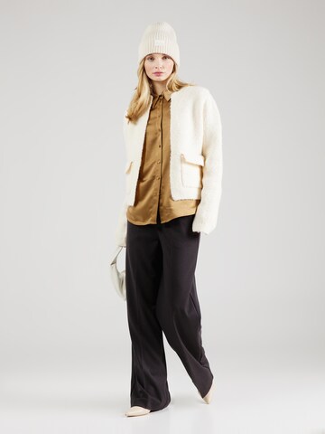 Gina Tricot Cardigan i beige