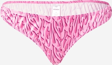 WEEKDAY Panty 'Chess' in Pink: front