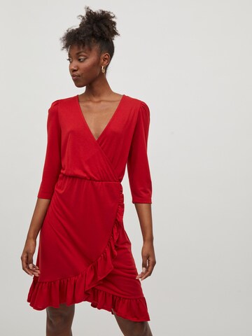 Robe VILA en rouge : devant