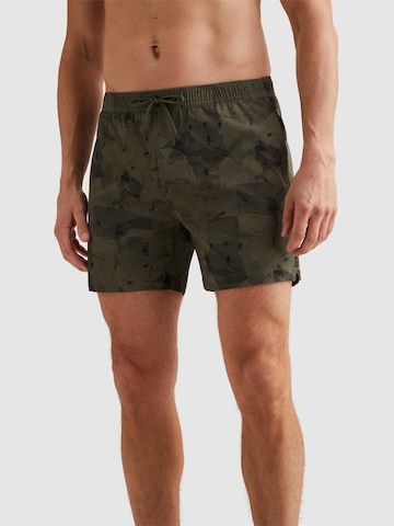 PME Legend Regular Byxa 'Keyland swim shorts' i grön