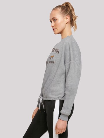 F4NT4STIC Sweatshirt 'Schlittenfahren' in Grau