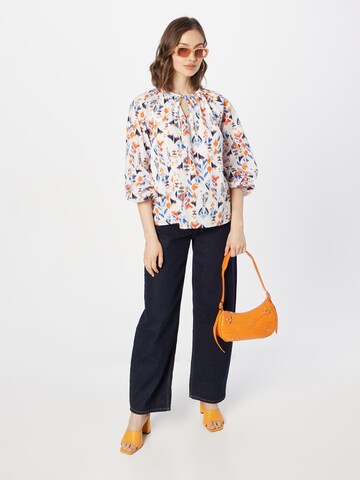 Flowers for Friends Blouse in Wit