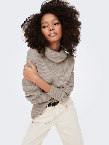 ONLY Sweater 'Katia' in Brown