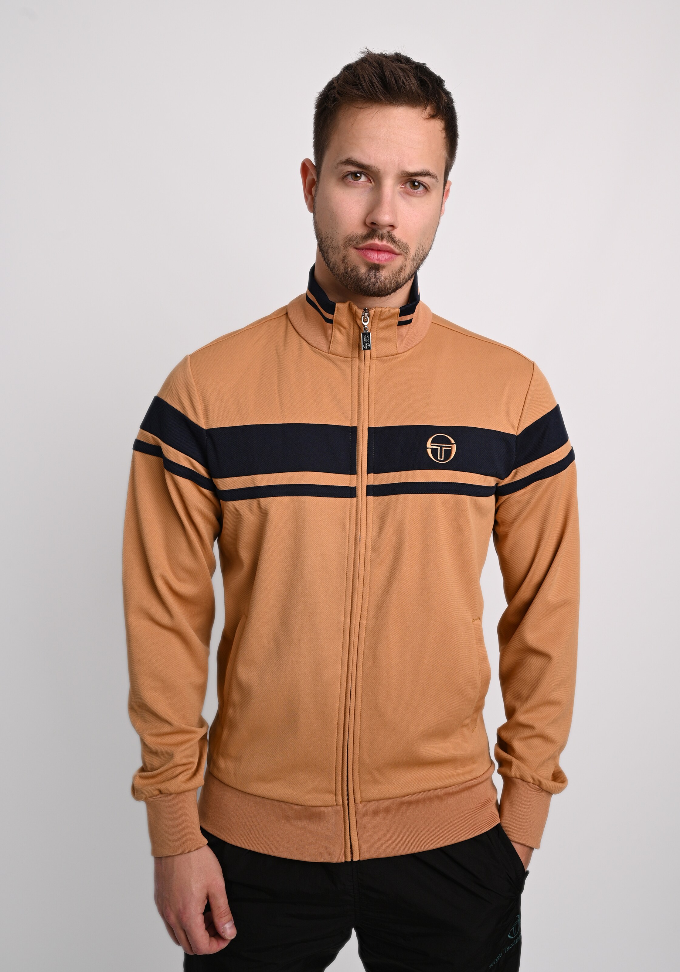 damarindo sweater archivio