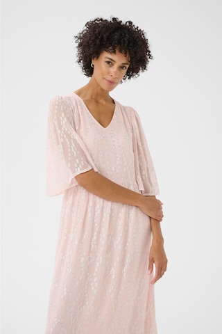 Robe 'Terja' Part Two en rose
