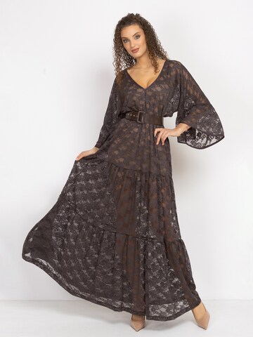 Robe 'ESSENTIALS' JIORO en marron