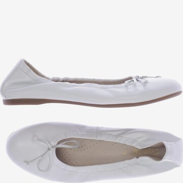 GABOR Flats & Loafers in 40,5 in White: front