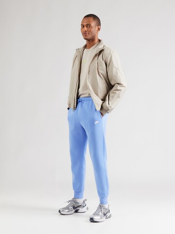 Nike SportswearTapered Hlače 'CLUB' - plava boja