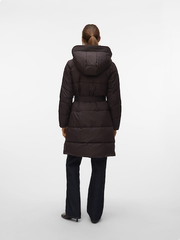 Giacca invernale 'DAISY' di VERO MODA in marrone
