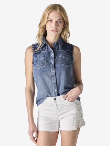 KOROSHI Blus i blå: framsida