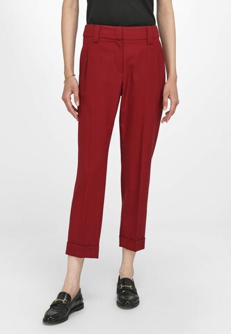 Fadenmeister Berlin Pants in Red: front