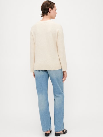 Only Tall Sweater 'ONLRENE' in Beige