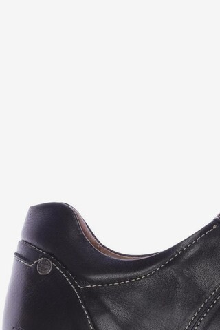 BRAX Flats & Loafers in 45 in Black