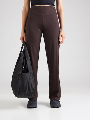 ONLY PLAY Loose fit Workout Pants 'ONPHOMIE' in Brown: front
