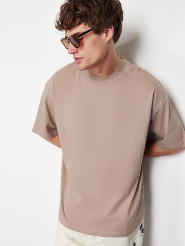 Trendyol Shirt in Brown