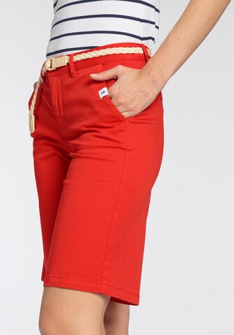 DELMAO Regular Chinohose in Rot