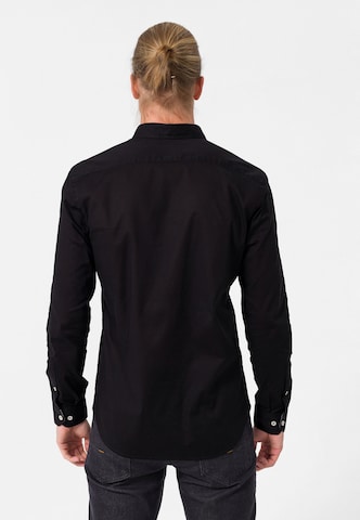 Felix Hardy - Slim Fit Camisa em preto