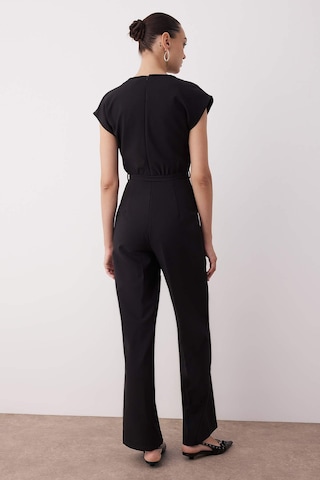 Trendyol Jumpsuit i svart