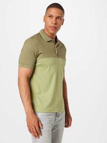 Calvin Klein - Camiseta en verde: frente