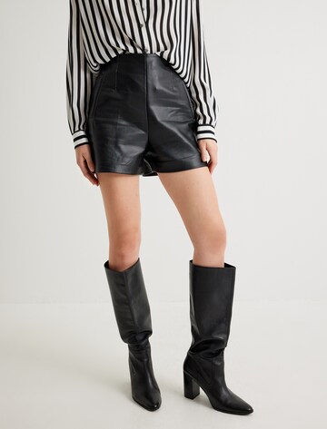 Koton Regular Broek in Zwart: voorkant