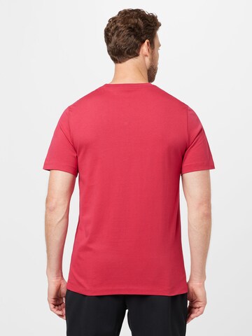 Jordan Majica | rdeča barva