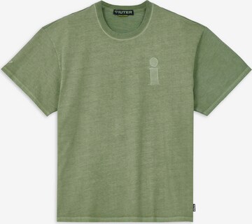 IUTER Shirt in Groen: voorkant