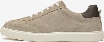 Sneaker bassa di Kazar in grigio: frontale