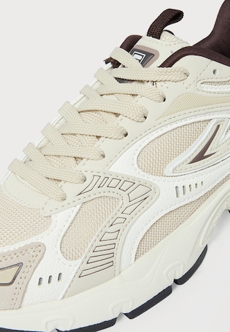 FILA - Zapatillas deportivas bajas 'TACTRON' en beige: lado