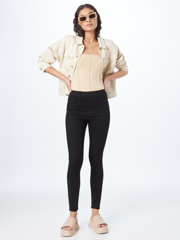NEW LOOK Skinny Jeans pajkice | črna barva