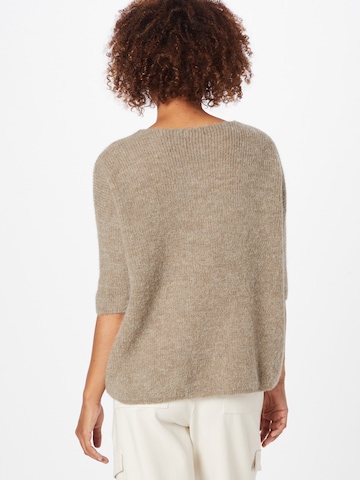 SOAKED IN LUXURY Sweater 'Tuesday' in Brown