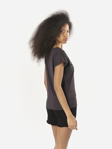 KOROSHI Shirt in Black