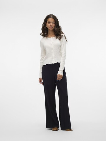 Wide Leg Pantalon 'CARMEN' VERO MODA en noir