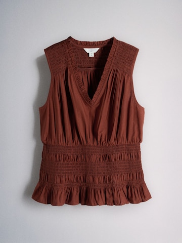 The Set Top in Brown