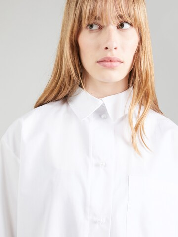 Camicia da donna di Nasty Gal in bianco