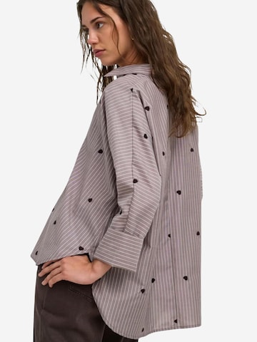 ONLY Μπλούζα 'ONLNew Lina Grace' σε καφέ