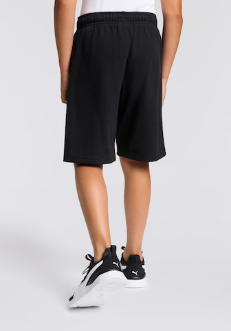 Champion Authentic Athletic Apparel - Regular Calças 'Bermuda' em preto