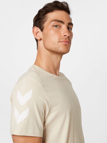 T-Shirt fonctionnel 'Legacy' Hummel en beige