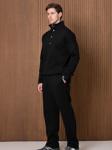 juoda cut my fashion Treniruočių kostiumas 'Godas'