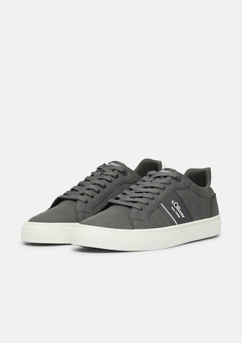 Baskets basses s.Oliver en gris