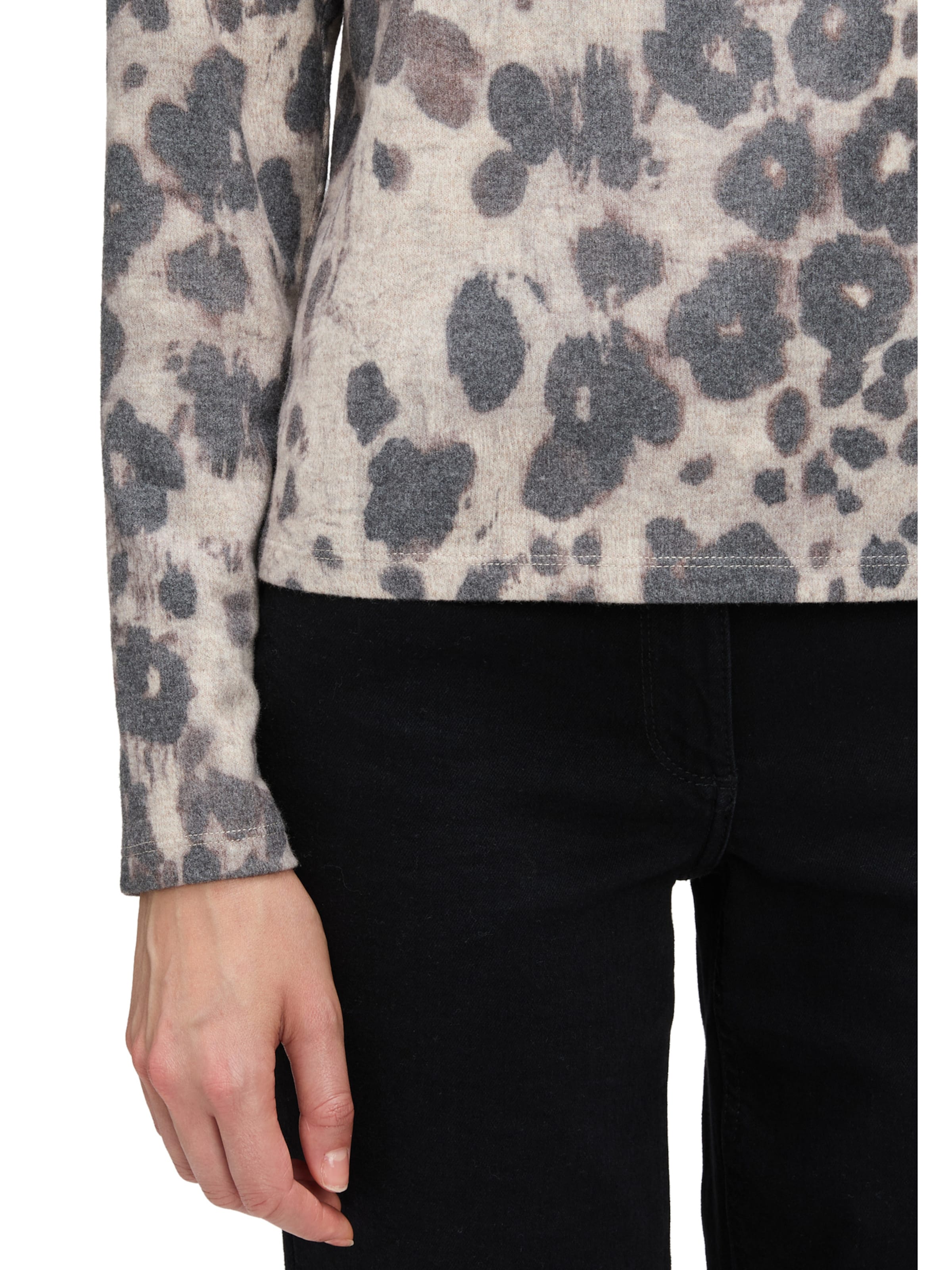 Felpa di Betty Barclay in beige