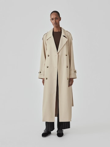 Cappotto di mezza stagione ' EvieMD ' di modström in beige