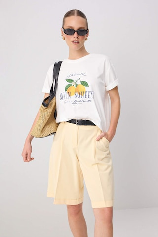 Trendyol Shirt in White