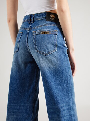 Versace Jeans Couture Wide leg Jeans 'Stella' in Blue