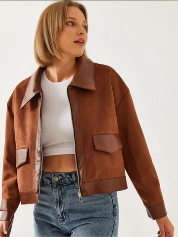 Bianco Lucci - Casaco meia-estação em castanho