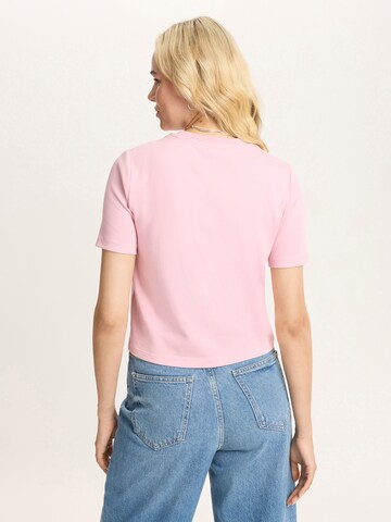 CROSS JEANS T-Shirt '56173' in Pink