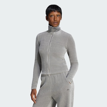 ADIDAS ORIGINALS Πλεκτή ζακέτα 'Prem Ess' σε γκρι: μπροστά